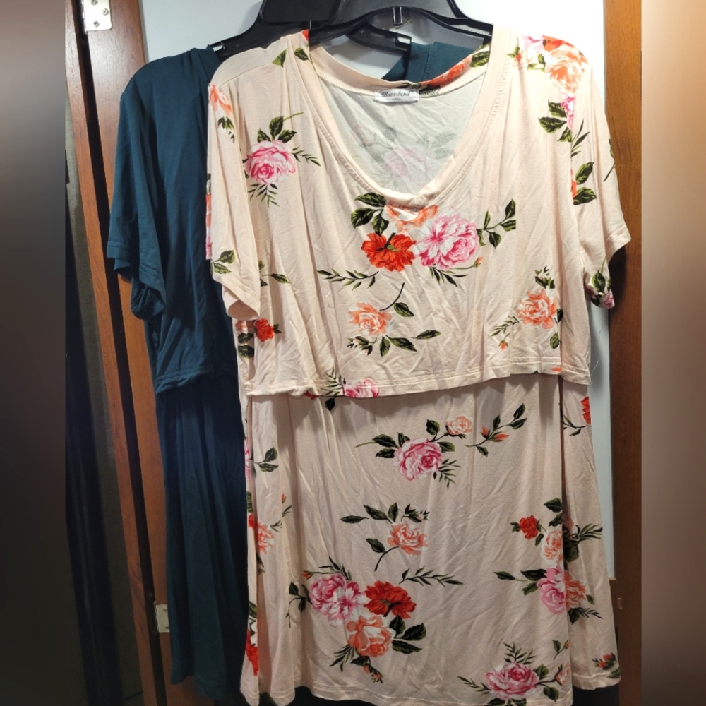 Nursing Tops
